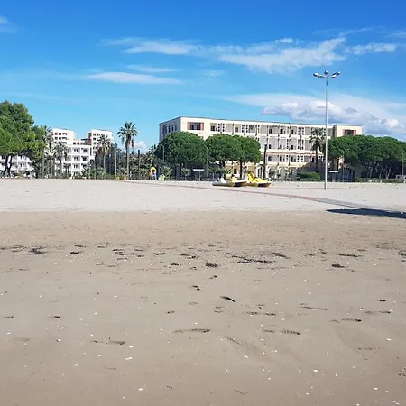 アパート Arteg - Delux