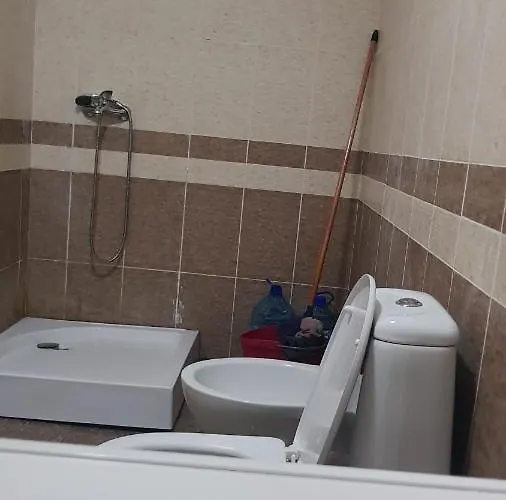 Arteg - Delux アパート