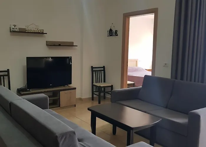 アパート Arteg - Delux ドゥラス